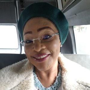 Meet your Posher, Joy